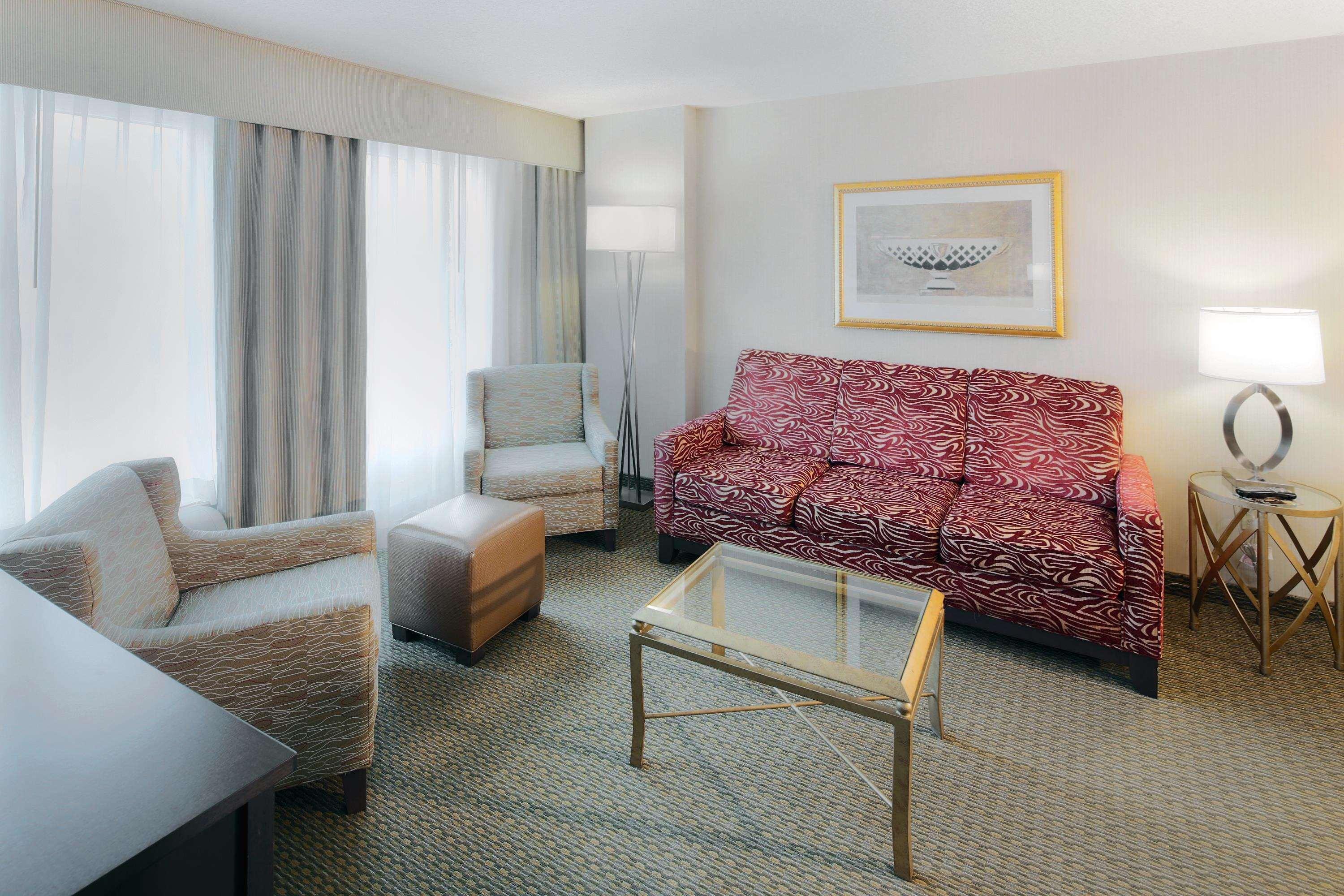Hampton Inn & Suites Arlington Crystal City Dca Exterior foto