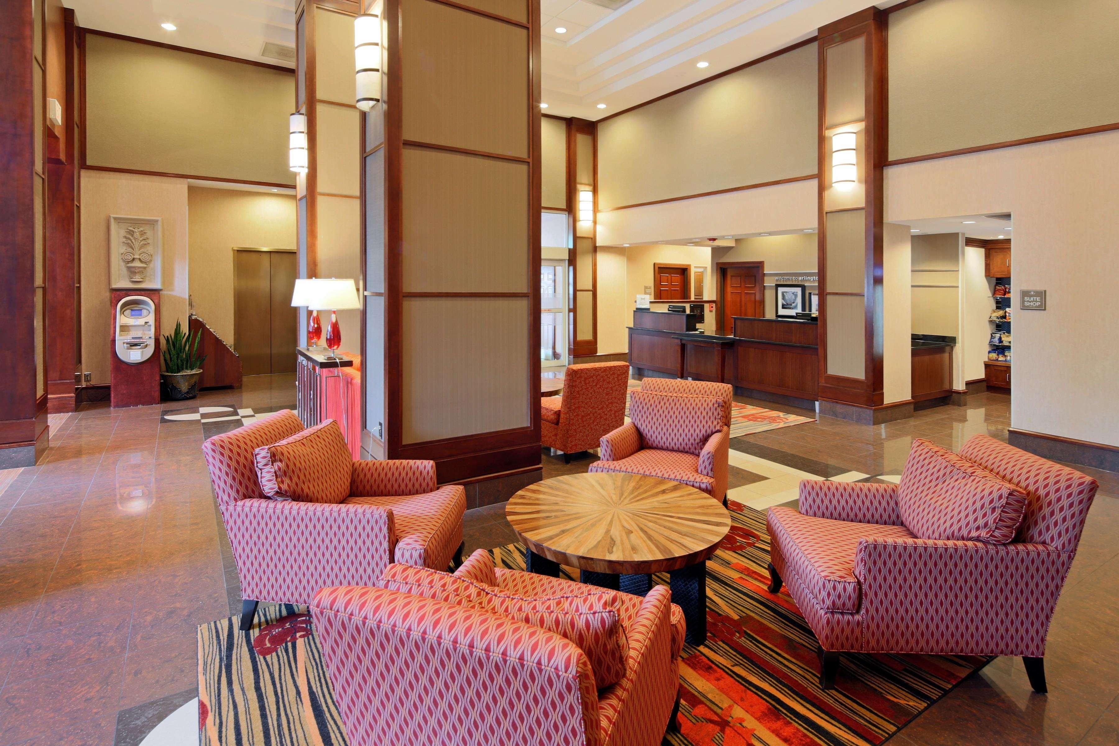 Hampton Inn & Suites Arlington Crystal City Dca Exterior foto