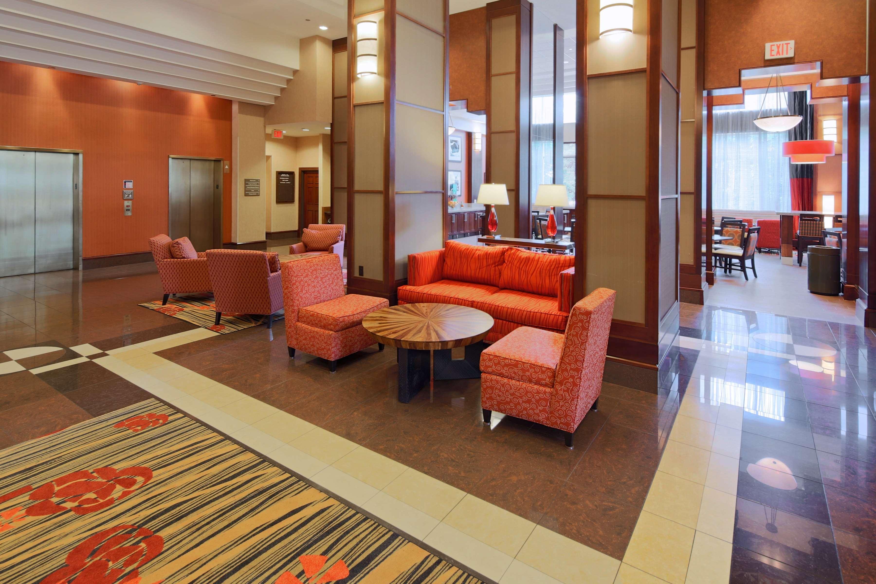 Hampton Inn & Suites Arlington Crystal City Dca Exterior foto