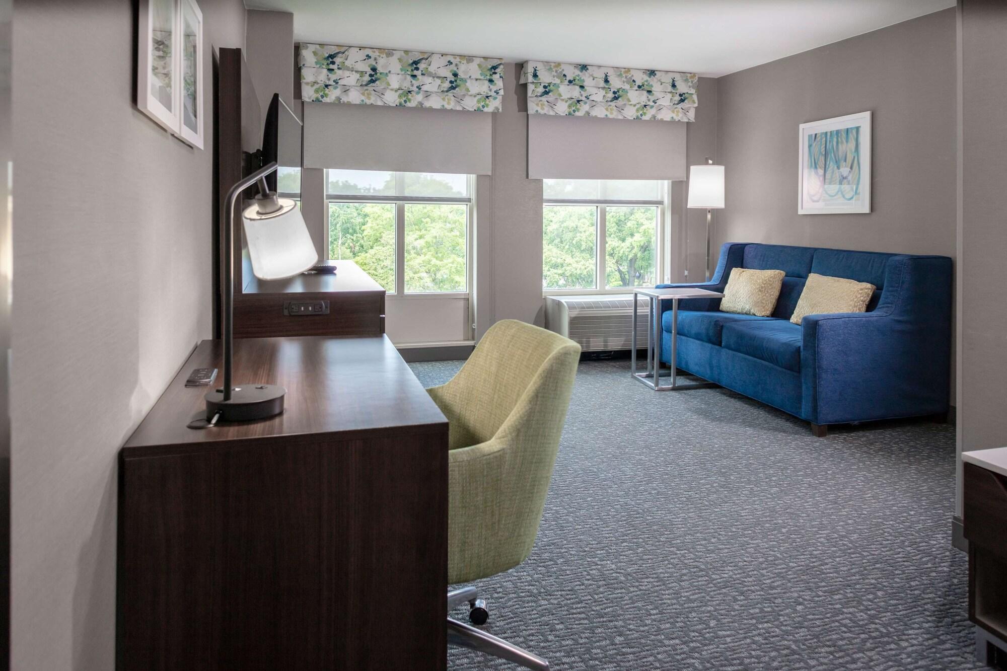 Hampton Inn & Suites Arlington Crystal City Dca Exterior foto