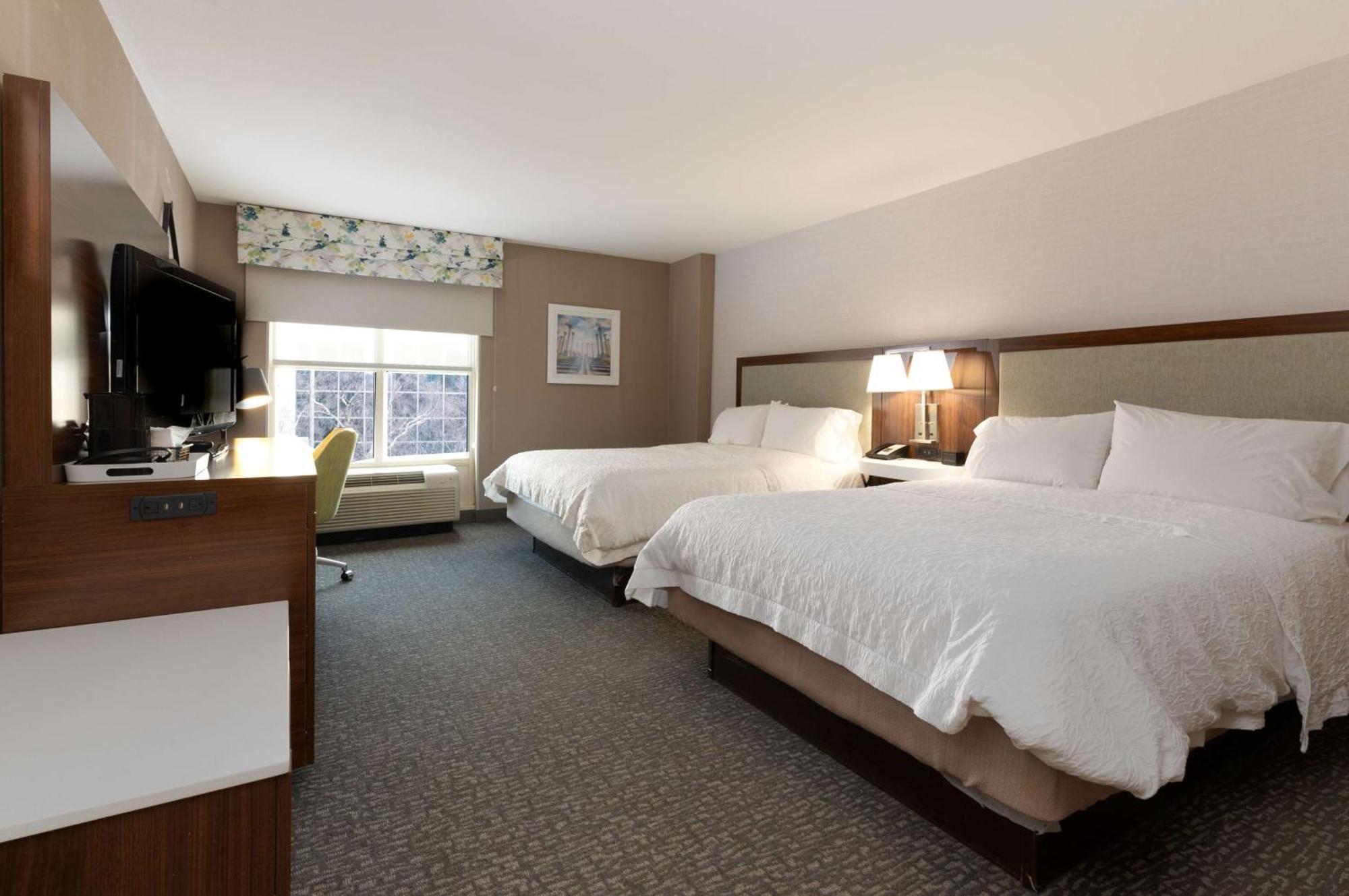 Hampton Inn & Suites Arlington Crystal City Dca Exterior foto